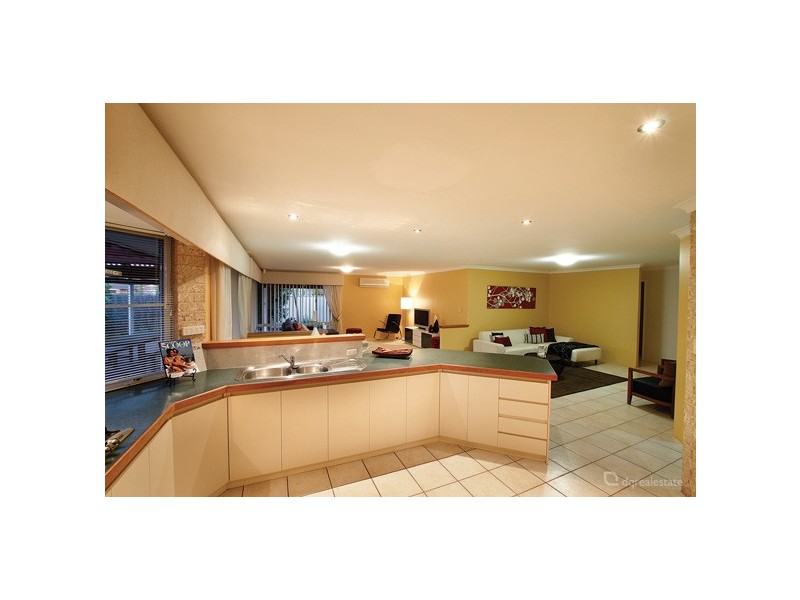 52 Manhattan Av, Iluka WA 6028