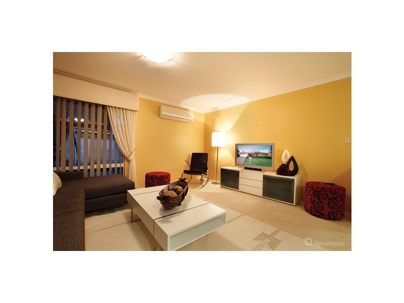 52 Manhattan Av, Iluka WA 6028