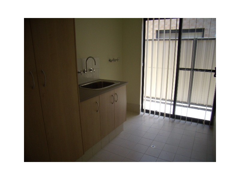 25c Steyning Way, Westminster WA 6061