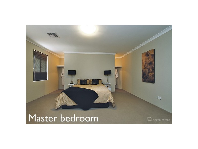 25 St Louis Avenue, Hocking WA 6065