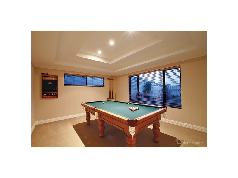 16 Archimedes Crescent, Tapping WA 6065