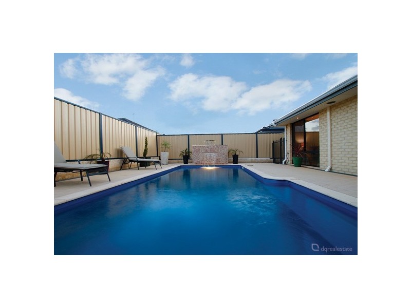 17 Goshawk Street, Tapping WA 6065