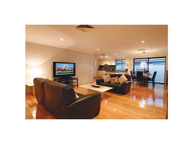 17 Goshawk Street, Tapping WA 6065