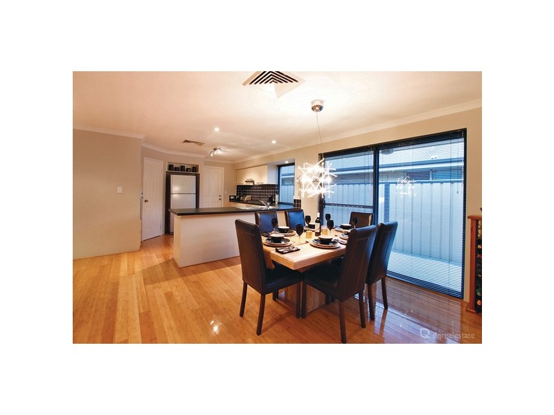 17 Goshawk Street, Tapping WA 6065