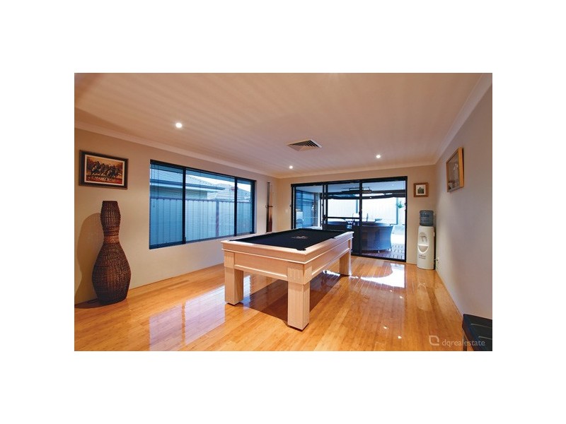 17 Goshawk Street, Tapping WA 6065