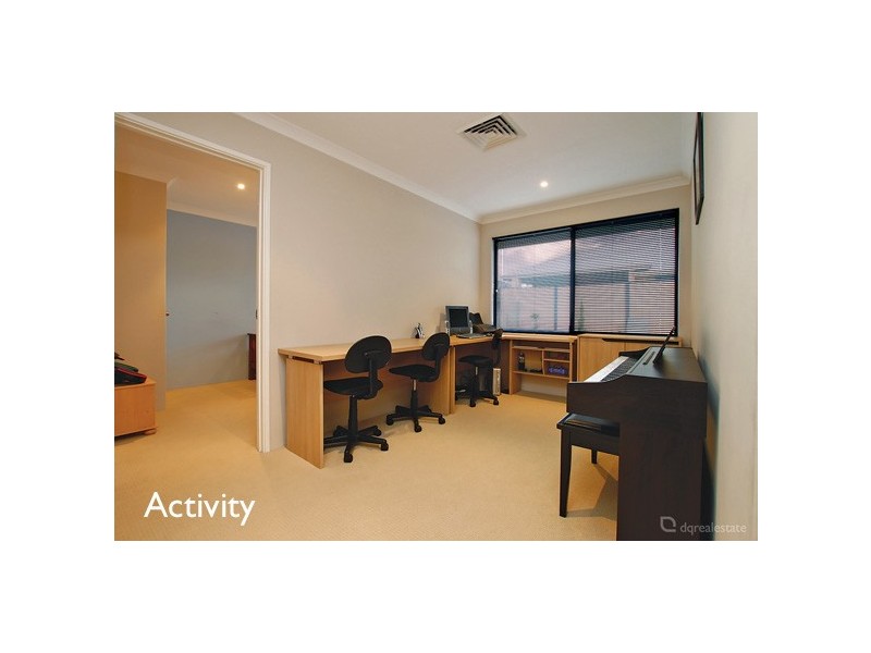 17 Goshawk Street, Tapping WA 6065