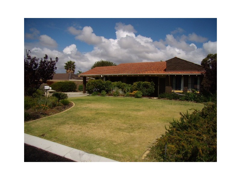 11 Woodland Loop, Edgewater WA 6027