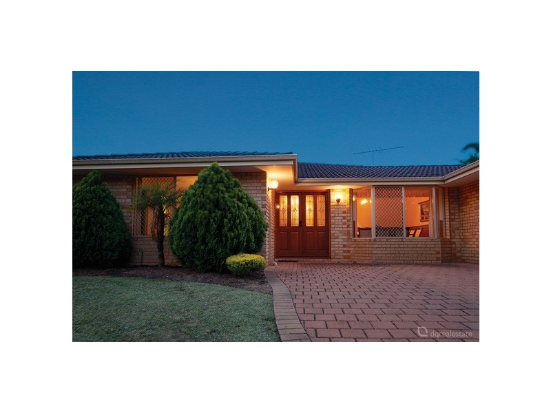 41 Monterey Drive, Woodvale WA 6026