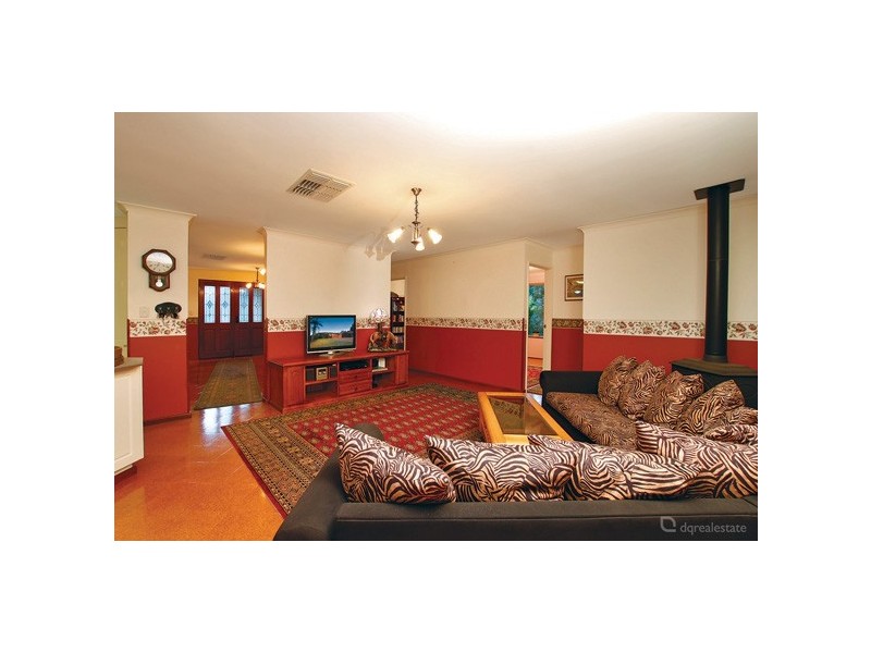 41 Monterey Drive, Woodvale WA 6026