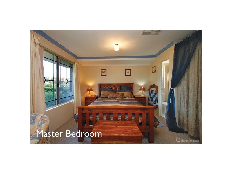 44 Millstream Grove, Ellenbrook WA 6069