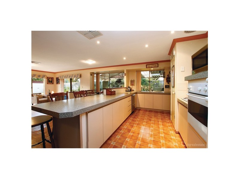 44 Millstream Grove, Ellenbrook WA 6069