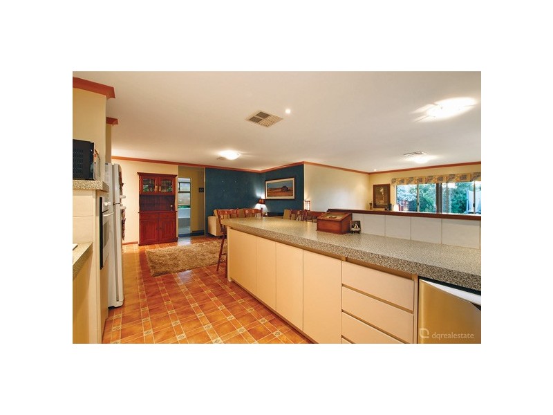 44 Millstream Grove, Ellenbrook WA 6069