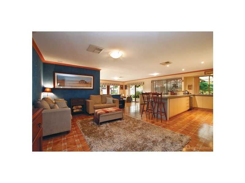 44 Millstream Grove, Ellenbrook WA 6069