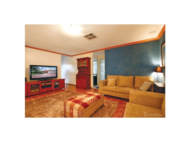 44 Millstream Grove, Ellenbrook WA 6069