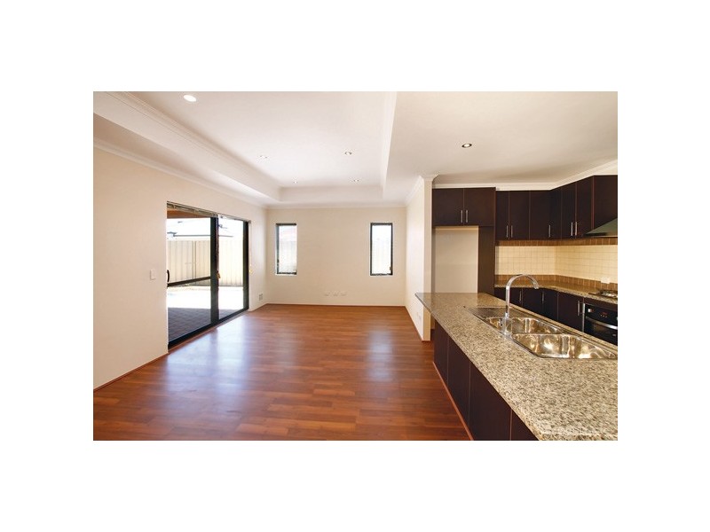 Unit B, 2 Osaka Loop, Hocking WA 6065