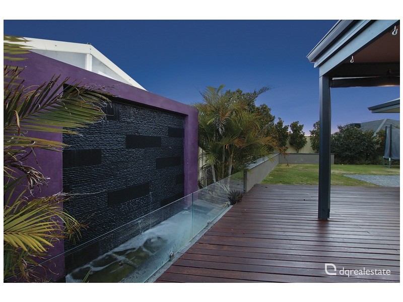 18 Bingarra Crescent, Tapping WA 6065