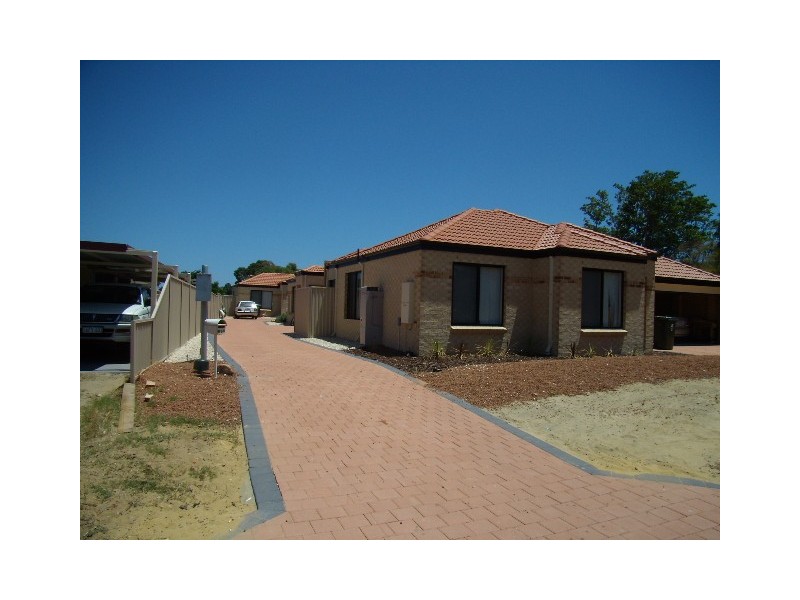 64C Fieldgate Square, Balga WA 6061