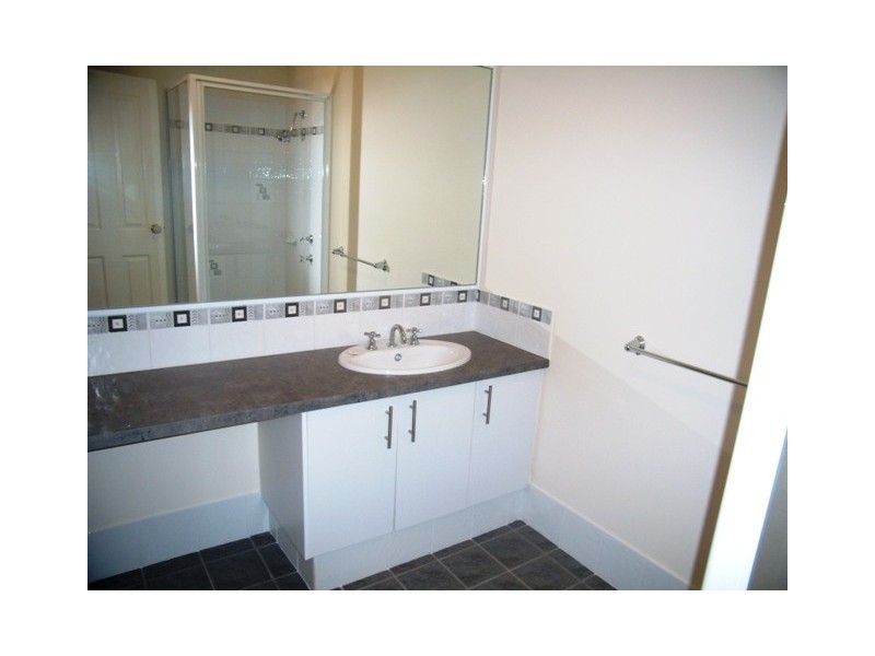 64C Fieldgate Square, Balga WA 6061