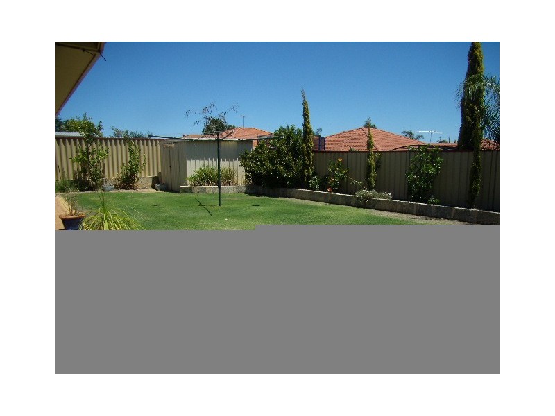 24 Eradu Ramble, Hocking WA 6065