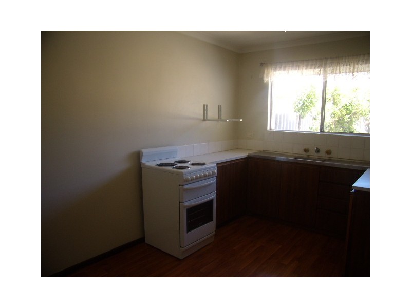 34B Hanley Place, Hillarys WA 6025