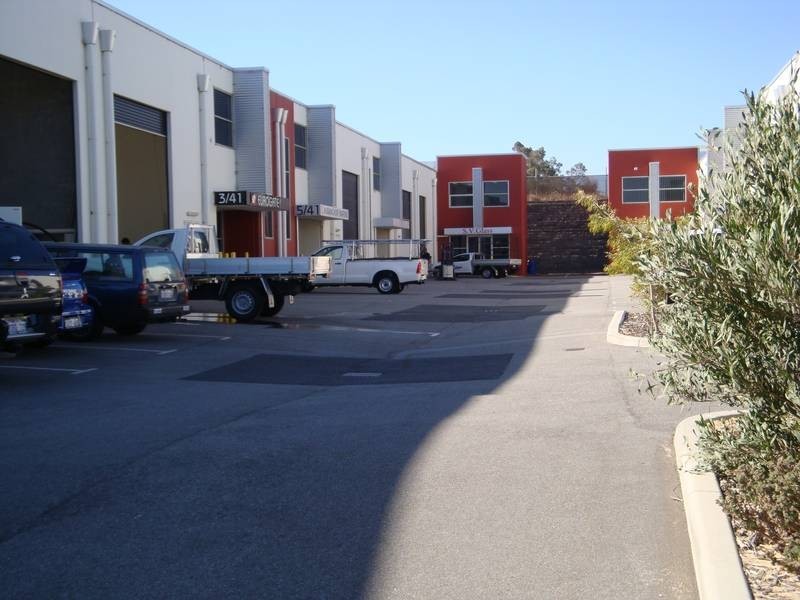 9/41 Discovery Drive, Bibra Lake WA 6163