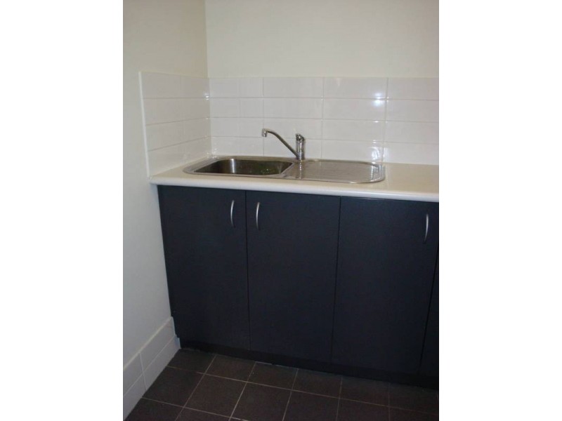 9/41 Discovery Drive, Bibra Lake WA 6163