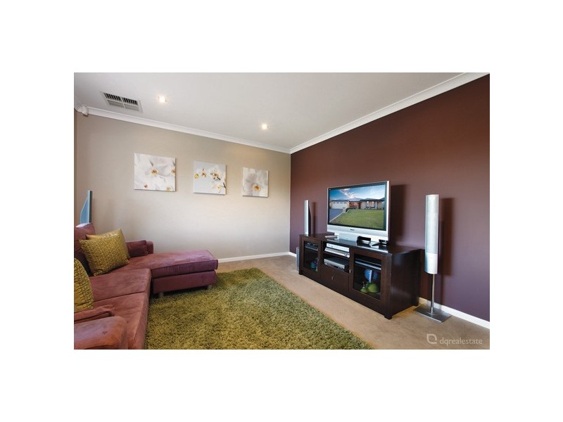 15 Penrose Vista, Tapping WA 6065
