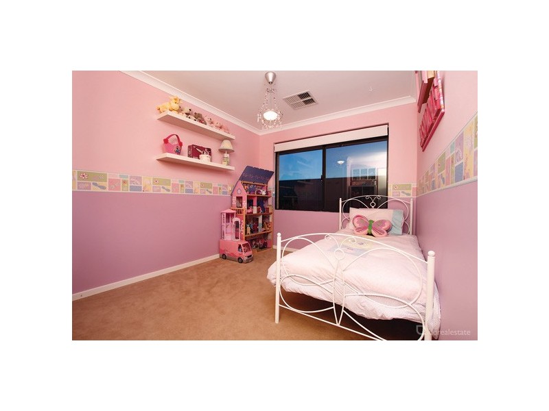 15 Penrose Vista, Tapping WA 6065