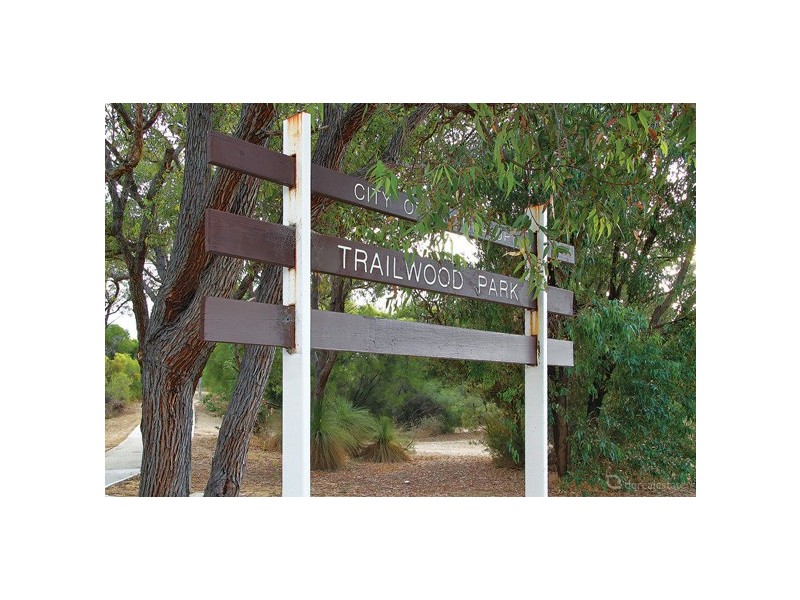 106 Trailwood Drive, Woodvale WA 6026