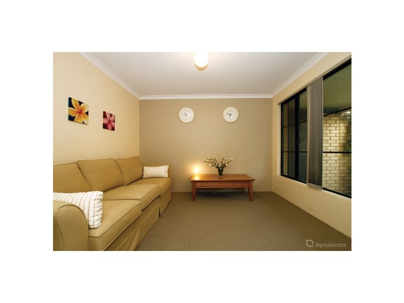 6 Sandilands Cct, Tapping WA 6065