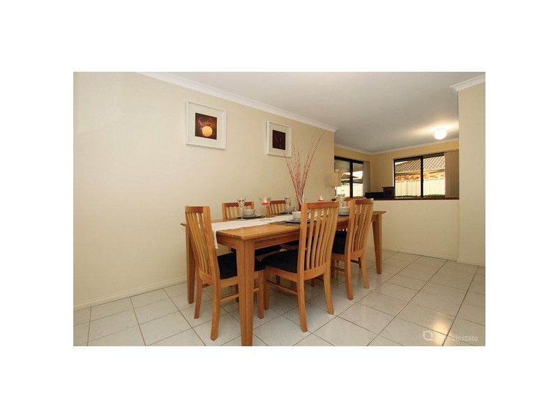 6 Sandilands Cct, Tapping WA 6065