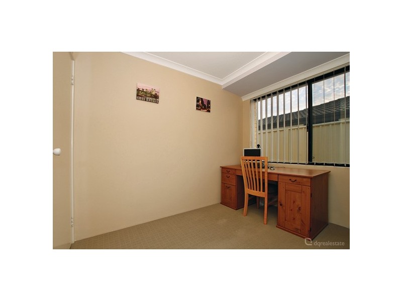 6 Sandilands Cct, Tapping WA 6065