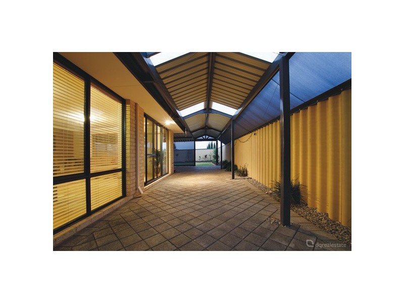 18 Cezanne Bend, Ashby WA 6065