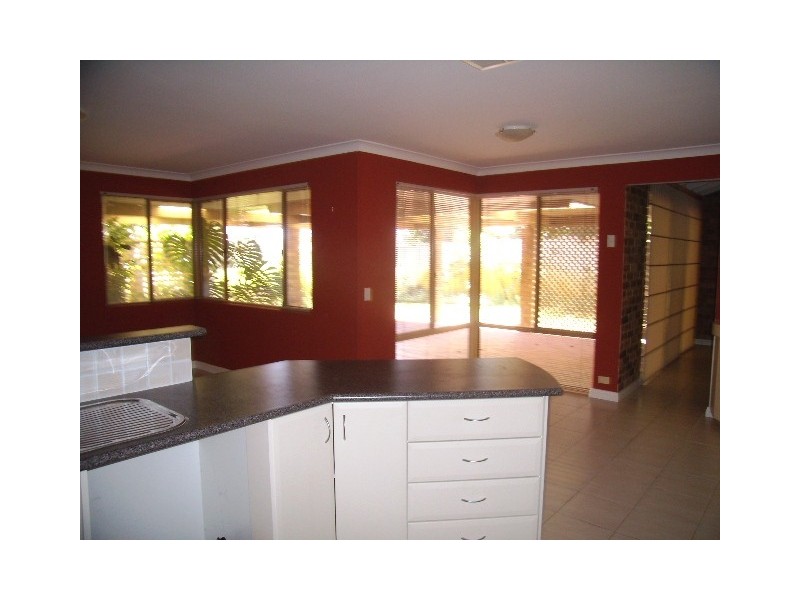 199 Kingsley Drive, Kingsley WA 6026