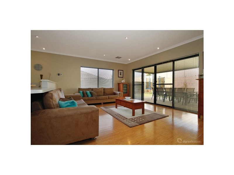 2 Librizzi Parade, Sinagra WA 6065