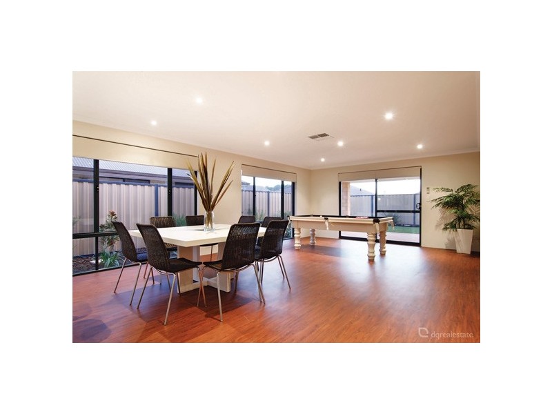 24 Goshawk Street, Tapping WA 6065