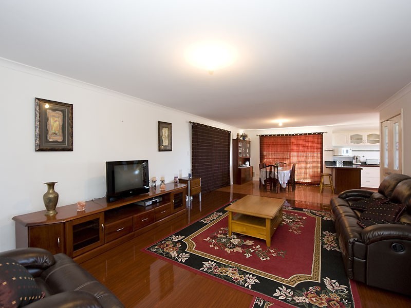 8 Parham Road, Quinns Rocks WA 6030