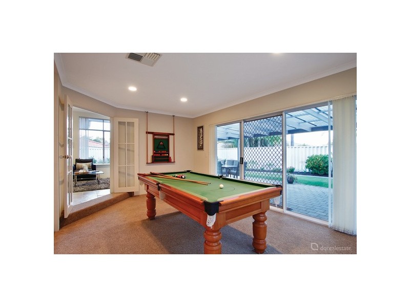 5 Buvelot Place, Woodvale WA 6026