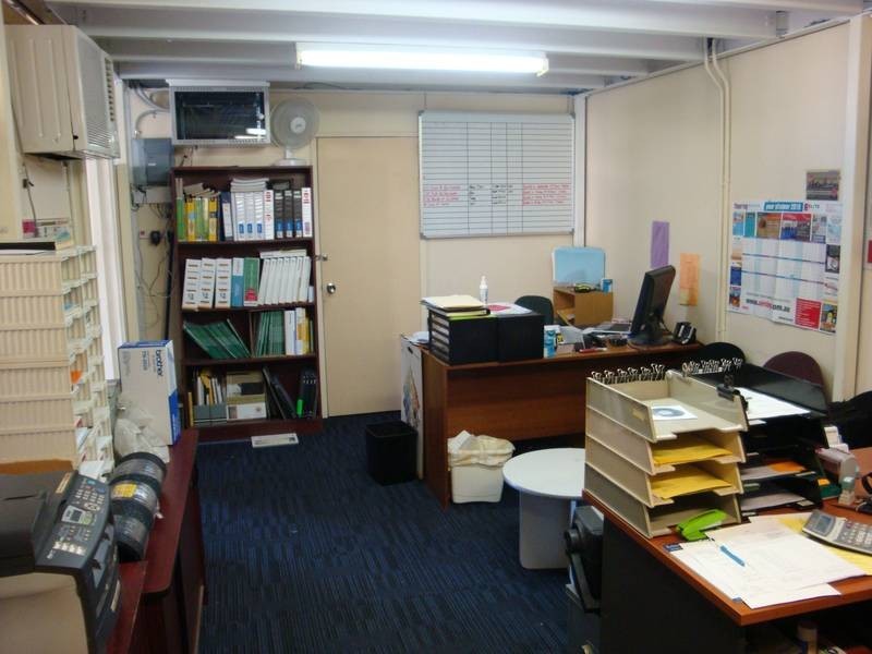 2/631 Wanneroo Road, Wanneroo WA 6065