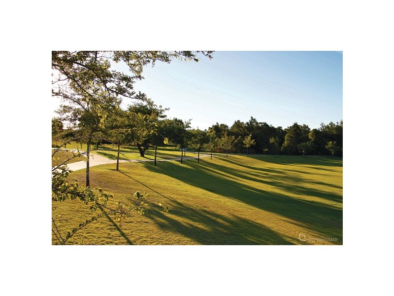 62 Cadoux Loop, Hocking WA 6065