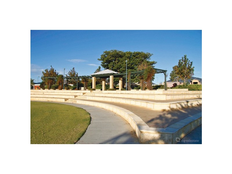 62 Cadoux Loop, Hocking WA 6065