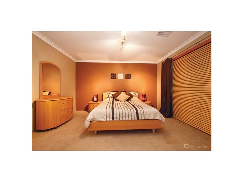 21 Goshawk Street, Tapping WA 6065