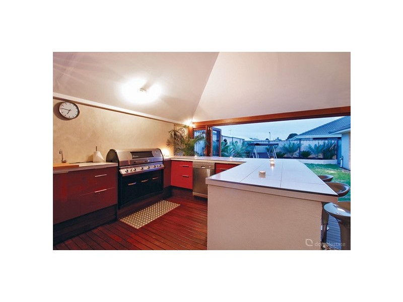 21 Goshawk Street, Tapping WA 6065