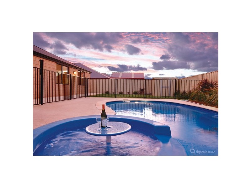 17 Tortorici Avenue, Sinagra WA 6065