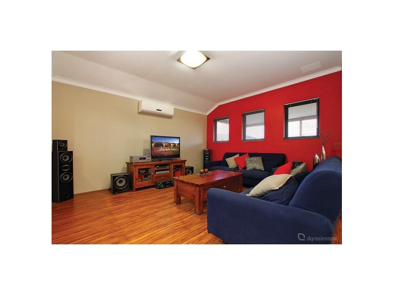 61 Galileo Avenue, Tapping WA 6065