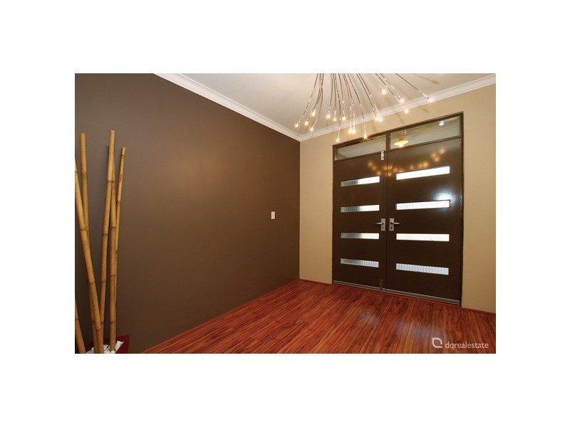 61 Galileo Avenue, Tapping WA 6065