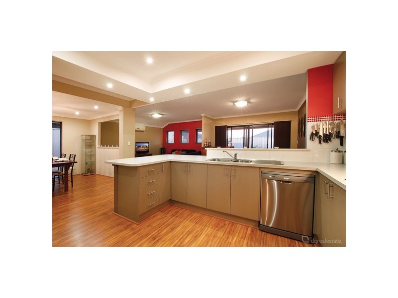 61 Galileo Avenue, Tapping WA 6065