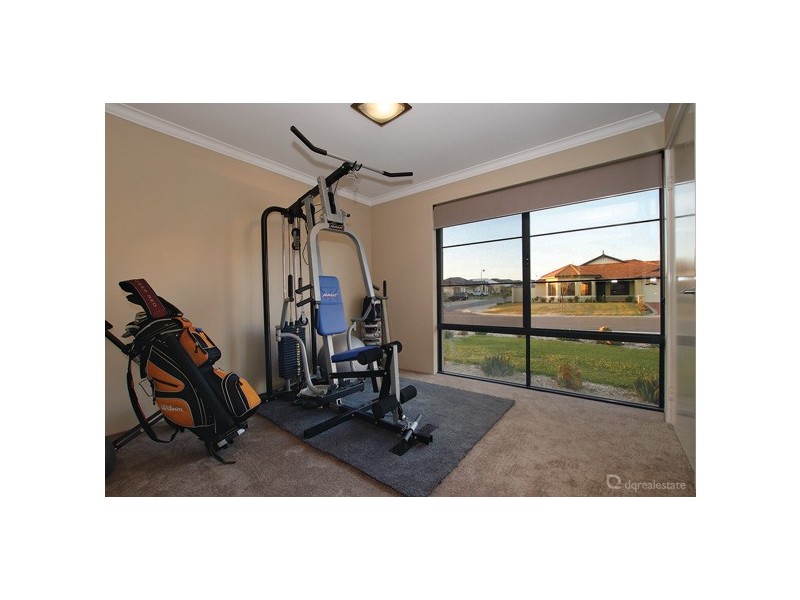 61 Galileo Avenue, Tapping WA 6065