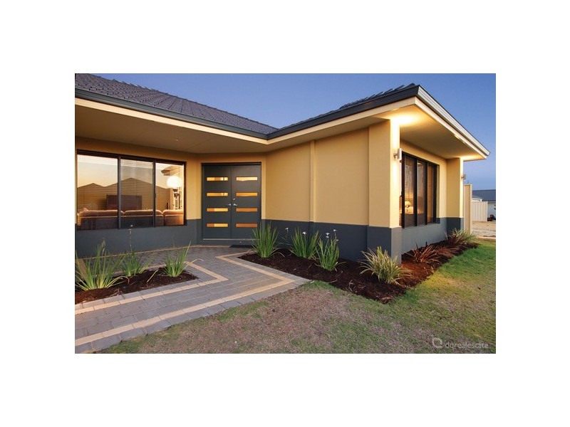 6 Naismith Road, Tapping WA 6065