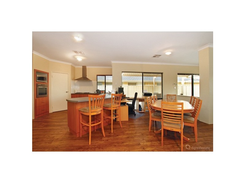 6 Naismith Road, Tapping WA 6065